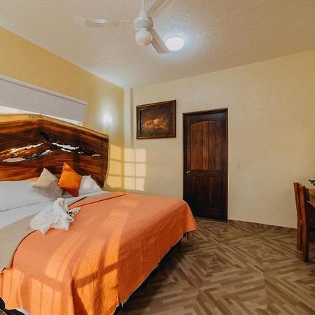 Primavera Suites ซีฮัวตาเนโค ภายนอก รูปภาพ